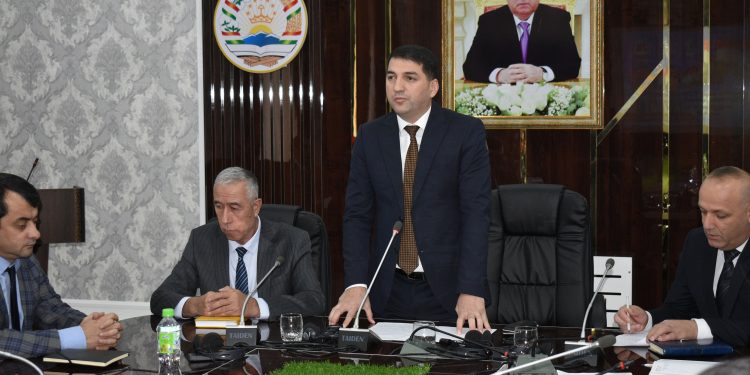 Арҷгузорӣ ба Парчам – эҳтироми арзишҳои миллӣ