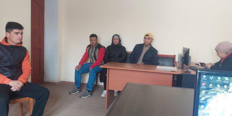 Мулоқоти судманд дар Ҷамаоти шаҳраки Баҳманруди ноҳияи Темурмалик