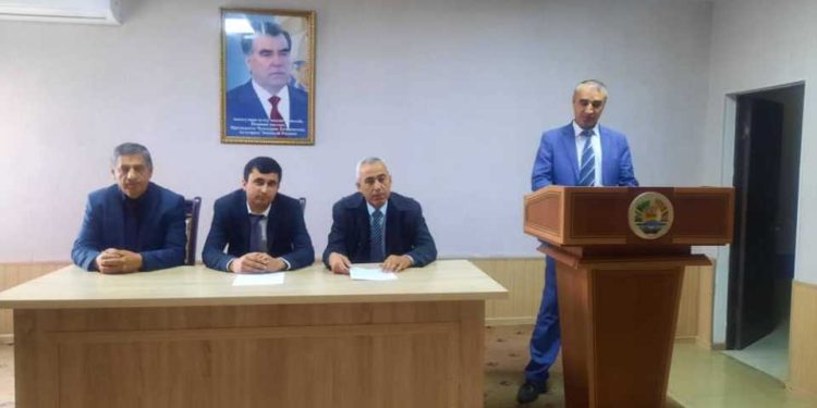 Вохӯрии судманд дар шаҳри Ҳисор