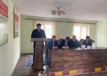 Вохӯрӣ бо сокинони Ҷамоати деҳоти Гулсара Юсуфоваи ноҳияи Ёвон