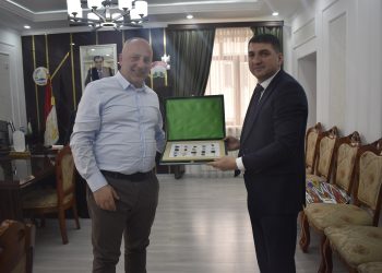 Вохӯрӣ бо роҳбари ширкати сохтмонии “Stone Design”