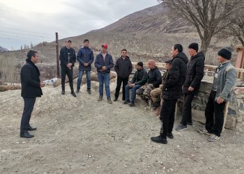 Вохӯрӣ бо муҳоҷирони меҳнатӣ, дохилӣ ва экологӣ дар ноҳияи Куҳистони Мастчоҳ