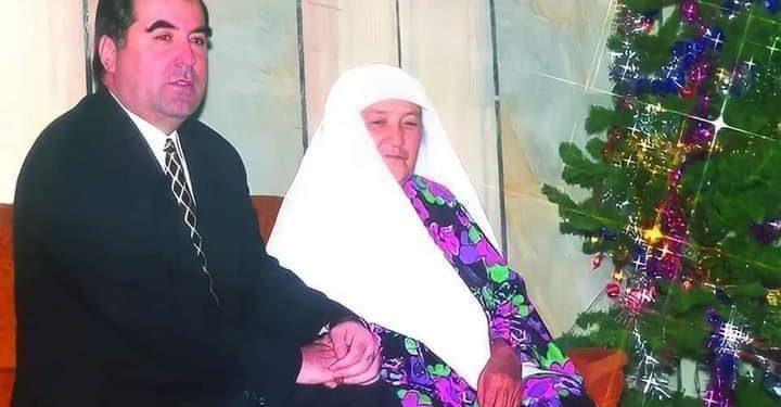 Оинаи поку беғубор