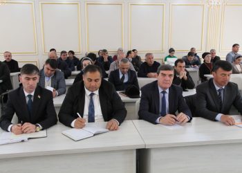Ноҳияи Варзоб: Вохӯрии судманд бо намояндаи Агентии назорати давлатии молиявӣ ва мубориза бо коррупсияи Ҷумҳурии Тоҷикистон