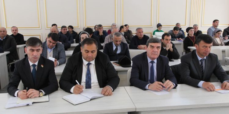 Ноҳияи Варзоб: Вохӯрии судманд бо намояндаи Агентии назорати давлатии молиявӣ ва мубориза бо коррупсияи Ҷумҳурии Тоҷикистон