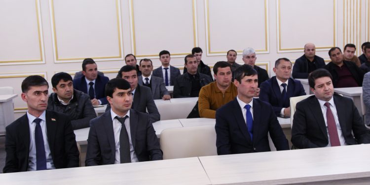 Мулоқоти Роҳбари давлат – роҳнамо барои зиндагии шоиста