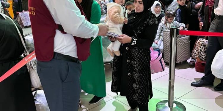 Тақвият бахшидани корҳоииттилоотӣ – маърифатӣ бо муҳоҷирони меҳнатӣ дар фурудгоҳ