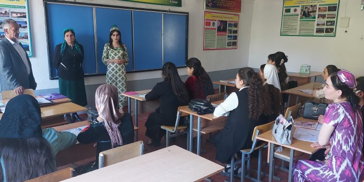 Чорабинии навбатӣ дар Донишкадаи омӯзгории Тоҷикистон дар шаҳри Панҷакент