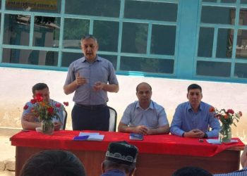 Баргузории суҳбату вохӯрӣ таҳти унвони “Баланд бардоштани маърифати ҳуқуқии шаҳрвандон”