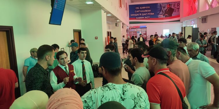 Корҳои иттилоотӣ – фаҳмондадиҳӣ идома дорад