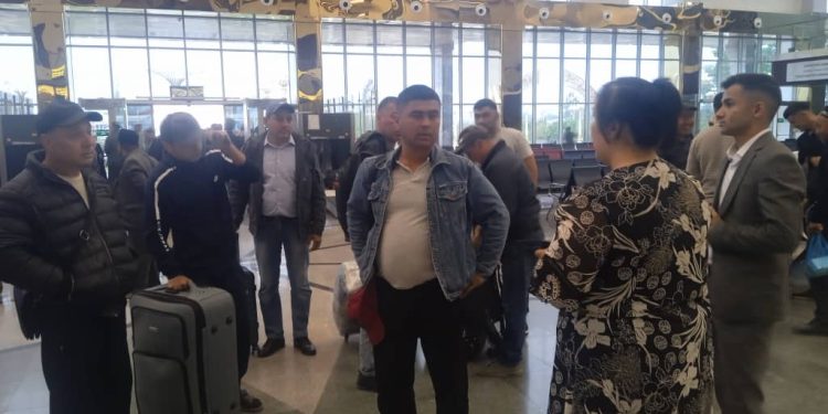 Корҳои фаҳмондадиҳӣ дар ҶСК “Фурудгоҳи байналмилалии шаҳри Хуҷанд ва “Истгоҳи роҳи оҳан”