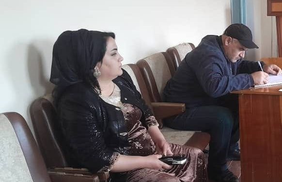 Гузаронидани корҳои фаҳмондадиҳӣ бо сокинони шаҳри Турсунзода