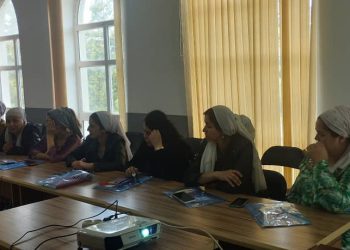 Вохӯрӣ бо сокинони Ҷамоати деҳоти Сешанбеи шаҳри Турсунзода