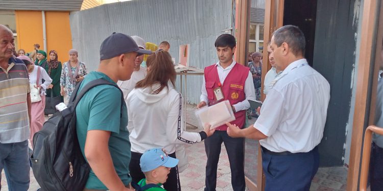 Корҳои фаҳмондадиҳӣ дар фурудгоҳҳо ва истгоҳи роҳи оҳан