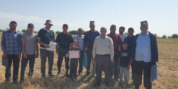 Ба муҳоҷирони экологии ноҳияи Кӯҳистони Мастчоҳ аз ноҳияи Зафаробод қитъаи замини наздиҳавлигӣ ҷудо карда шуд