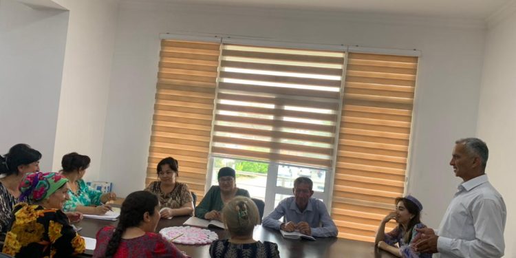 Чорабинии иттилоотию фаҳмондадиҳӣ дар шаҳри Панҷакент