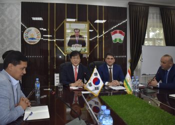 Подписание Меморандума о взаимопонимании между Миграционной службой и Государственным университетом Канвондо, Республика Корея