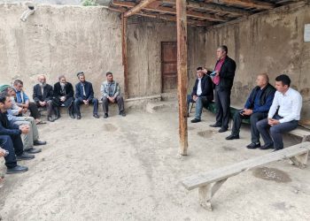 Корҳои фаҳмондадиҳи бо сокинони деҳаи Рогиф