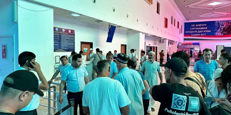 Корҳои фаҳмондадиҳӣ дар фурудгоҳҳои шаҳри Душанбе, Бохтар, Хуҷанд ва Кӯлоб