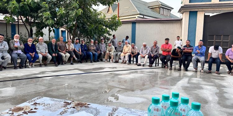 Тақвияти корҳои фаҳмондадиҳӣ бо сокинони ноҳияи Шоҳмансур