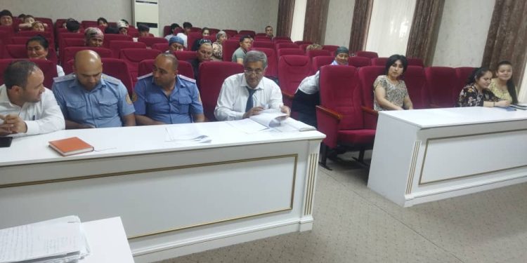 Корҳои фаҳмонидадиҳӣ дар шаҳри Бустон