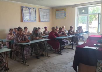 Корҳои фаҳмондадиҳӣ бо муҳоҷирзанҳо ва муҳоҷирони ба ватан баргашта