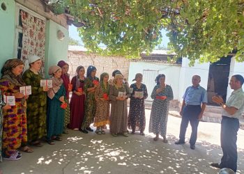 Дар ноҳияи Абдураҳмони Ҷомӣ барои баланд бардоштани маърифати ҳуқуқии аҳолӣ вохӯрӣ доир шуд