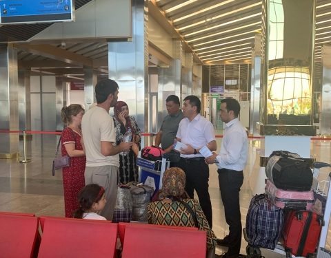 Корҳои иттилоотӣ – маърифатӣ дар фурудгоҳҳои Душанбе, Хуҷанд, Бохтар ва Кӯлоб