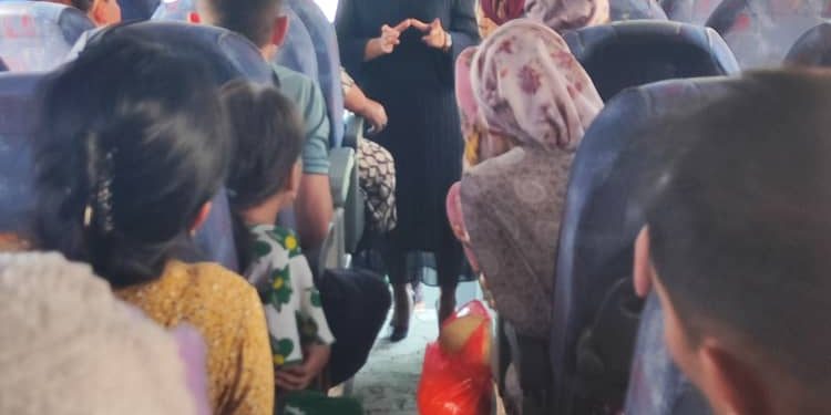 Корҳои иттилоотӣ – маърифатӣ дар терминали мусофиркашонии роҳи “Абрешим”-и шаҳри Хуҷанд