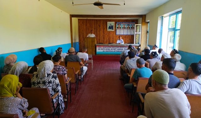 Корҳои иттилоотӣ – маърифатӣ дар Ҷамоати деҳоти Навгилеми шаҳри Исфара