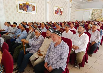 Корҳои иттилоотӣ – маърифатӣ дар шаҳри Исфара