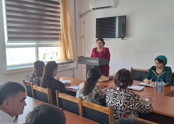 Нақши зан дар пешрафти ҳаёти сиёсии ҷомеа