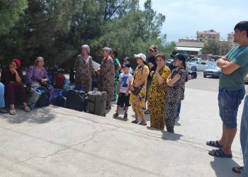 Корҳои иттилоотӣ – маърифатӣ дар терминали мусофиркашонии роҳи “Абрешим”-и шаҳри Хуҷанд