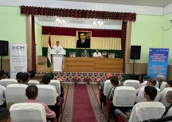 Вохӯриҳои судманд бо муҳоҷирони меҳнатӣ дар ноҳияҳои минтақаи Рашт