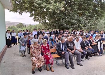 Суҳбату вохӯриҳои муфид дар ноҳияи Файзобод