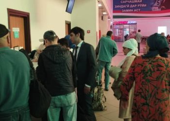 Вохӯрии судманд бо шаҳрвандони ҷумҳурӣ дар Фурудгоҳи байналмилалии шаҳри Душанбе