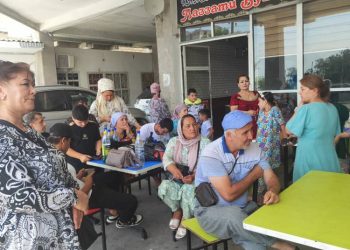 Корҳои иттилоотӣ – маърифатӣ дар терминали мусофиркашонии роҳи “Абрешим”-и шаҳри Хуҷанд