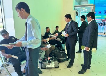 Вохӯрии судманд бо сокинони ноҳияҳои шаҳри Душанбе