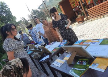 Ярмаркаи ҷойҳои холии корӣ дар маркази шаҳри Конибодом