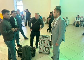 Вохӯриву суҳбатҳо бо муҳоҷирони меҳнатӣ дар фурудгоҳҳо, истгоҳи роҳи оҳан ва нақлиёти мусофирбар идома дорад