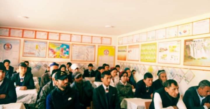 Вохӯриву суҳбатҳо бо муҳоҷирони ба ватан баргашта  дар ноҳияи Файзобод