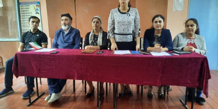 Вохӯрии судманд дар шаҳри Конибодом