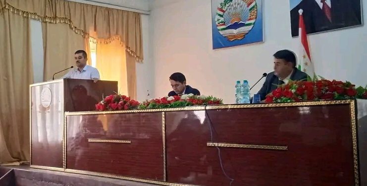 Вобаста ба баланд бардоштани маърифати ҳуқуқии аҳолӣ дар Темурмалик вохӯрӣ доир шуд