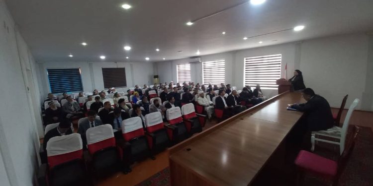 Вохӯрии судманд бо фаъолони ноҳияи Восеъ