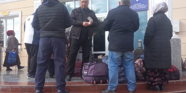 Шаҳрвандон огоҳонида шуданд: Корҳои фаҳмондадиҳӣ дар “Истгоҳи роҳи оҳани шаҳри Хуҷанд”