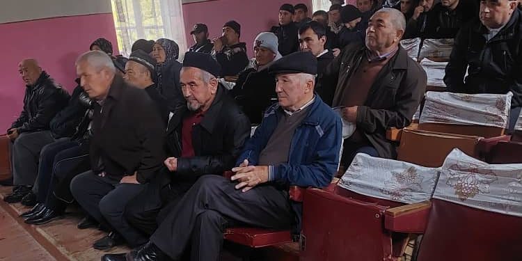 Корҳои фаҳмондадиҳӣдар ноҳияи Ашт