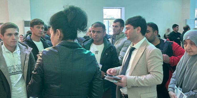 Баргузории корҳои фаҳмондадиҳӣ дар “Фурудгоҳи байналмилалии шаҳри Душанбе”