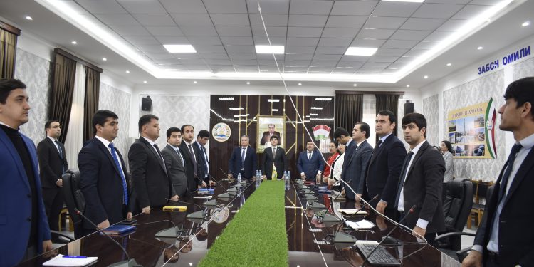 Тамошои дастаҷамъонаи ПаёмдарХадамотимуҳоҷират