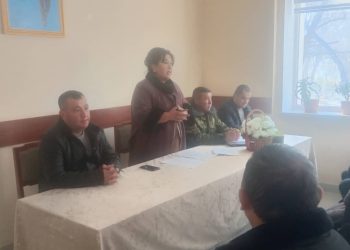 Вохӯрӣ  дар Ҷамоати шаҳраки  Нефтободи шаҳри Исфара