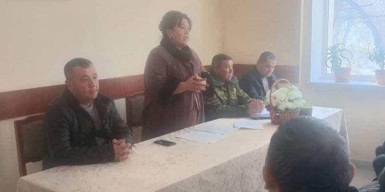 Вохӯрӣ  дар Ҷамоати шаҳраки  Нефтободи шаҳри Исфара